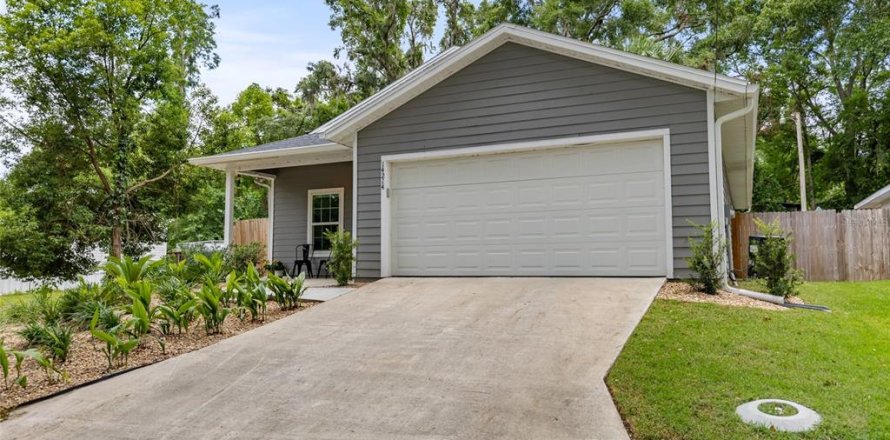 House in Alachua, Florida 3 bedrooms, 128.58 sq.m. № 1777217