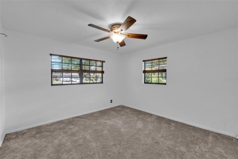 House in Fort Myers, Florida 3 bedrooms, 154.68 sq.m. № 1886166 - photo 15