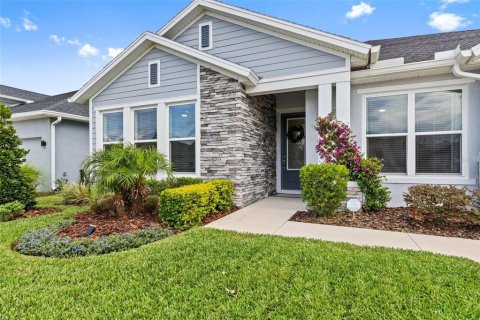 House in Wesley Chapel, Florida 4 bedrooms, 280.47 sq.m. № 1816545 - photo 8