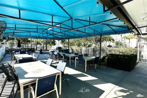 Condominio en venta en Pompano Beach, Florida, 1 dormitorio, 83.61 m2 № 1964720 - foto 29