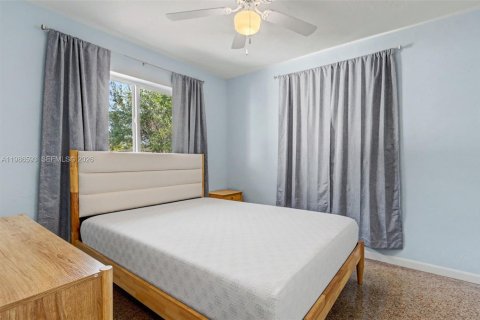 Casa en alquiler en Hallandale Beach, Florida, 2 dormitorios, 93.65 m2 № 2048382 - foto 16