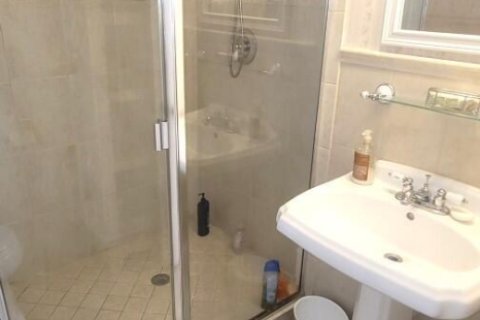 Copropriété à louer à Hillsboro Beach, Floride: 2 chambres, 92.9 m2 № 2181999 - photo 8
