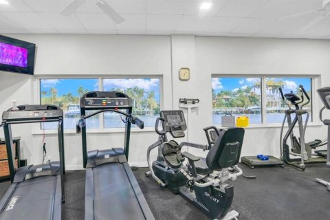Copropriété à louer à Hillsboro Beach, Floride: 2 chambres, 92.9 m2 № 2181999 - photo 14