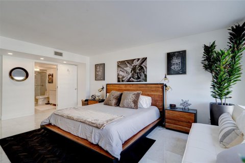 Copropriété à vendre à Fort Lauderdale, Floride: 2 chambres, 133.31 m2 № 2242882 - photo 22