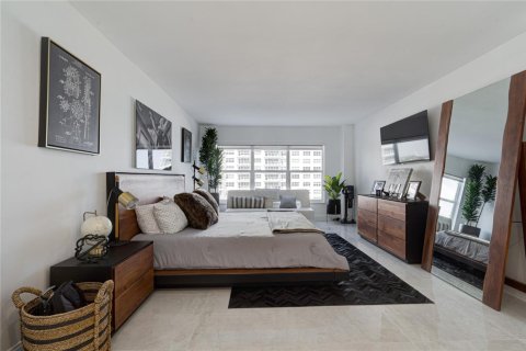 Copropriété à vendre à Fort Lauderdale, Floride: 2 chambres, 133.31 m2 № 2242882 - photo 20