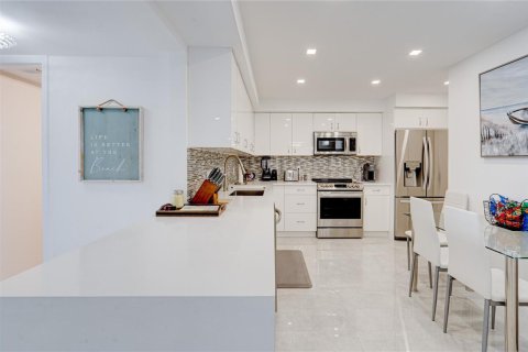 Copropriété à vendre à Fort Lauderdale, Floride: 2 chambres, 133.31 m2 № 2242882 - photo 8