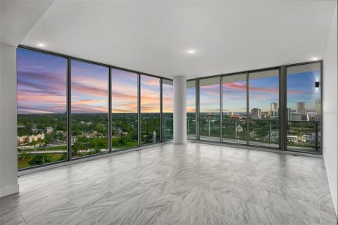 Condominio en venta en Saint Petersburg, Florida, 2 dormitorios, 190.26 m2 № 1422292 - foto 2