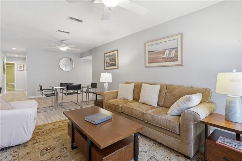 Villa ou maison à vendre à Dunedin, Floride: 3 chambres, 183.39 m2 № 2400041 - photo 5