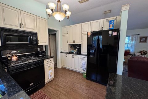 House in Lecanto, Florida 3 bedrooms, 120.77 sq.m. № 1602487 - photo 12