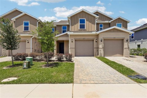 Townhouse in Lake Wales, Florida 3 bedrooms, 144.65 sq.m. № 2379416