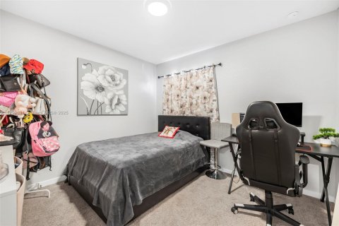 Townhouse in Homestead, Florida 3 bedrooms, 120.96 sq.m. № 1888739 - photo 18