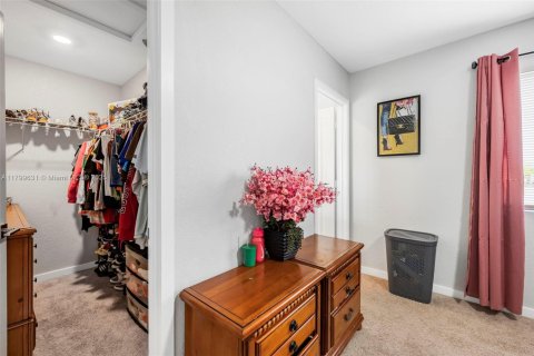 Townhouse in Homestead, Florida 3 bedrooms, 120.96 sq.m. № 1888739 - photo 24
