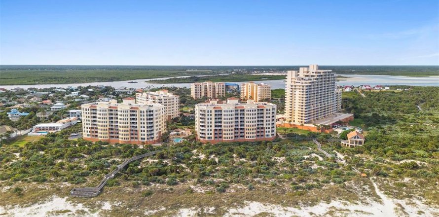 Condo à New Smyrna Beach, Floride, 4 chambres  № 2423876