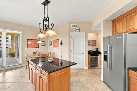 Copropriété à vendre à New Smyrna Beach, Floride: 4 chambres, 242.47 m2 № 2423876 - photo 13
