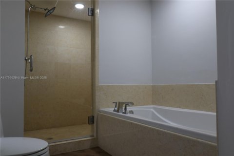 Condominio en venta en Aventura, Florida, 3 dormitorios, 156.82 m2 № 1860345 - foto 21