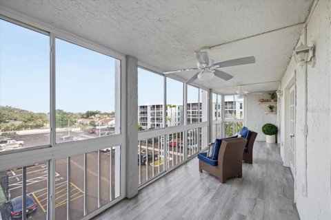 Copropriété à louer à Saint Petersburg, Floride: 3 chambres, 139.35 m2 № 2424137 - photo 20