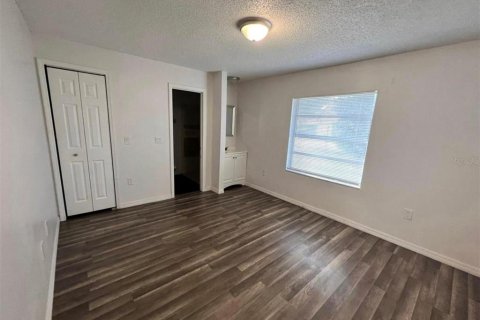 Touwnhouse à louer à Orlando, Floride: 2 chambres, 82.59 m2 № 2106466 - photo 4
