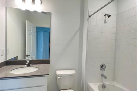 House in Port Charlotte, Florida 4 bedrooms, 198.25 sq.m. № 1803003 - photo 11
