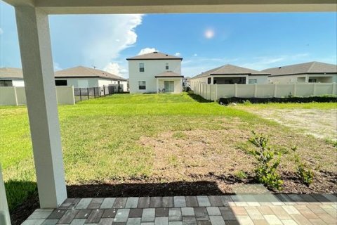 House in Port Charlotte, Florida 4 bedrooms, 198.25 sq.m. № 1803003 - photo 15