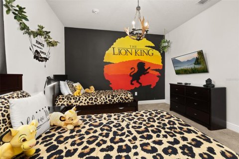 House in Kissimmee, Florida 8 bedrooms, 335.28 sq.m. № 1678232 - photo 5