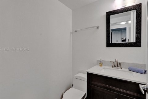 Copropriété à vendre à Hollywood, Floride: 1 chambre, 83.8 m2 № 2184373 - photo 22