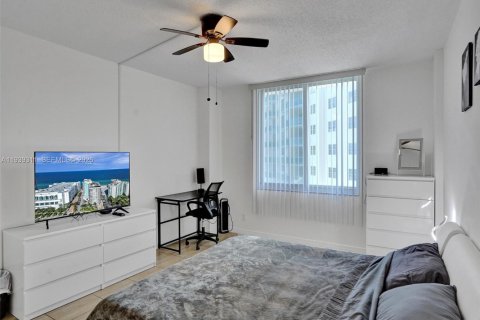 Copropriété à vendre à Hollywood, Floride: 1 chambre, 83.8 m2 № 2184373 - photo 7