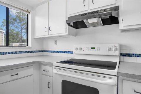 Снять в аренду кондоминиум в Винтер-Парк, Флорида 3 комнаты, 100.8м2, № 1798431 - фото 7