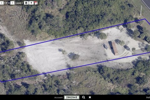 Commercial property in Grant-Valkaria, Florida № 2249576 - photo 6