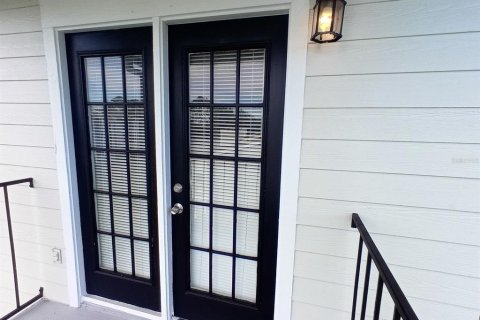 Condo in Orlando, Florida, 1 bedroom  № 1910427 - photo 12
