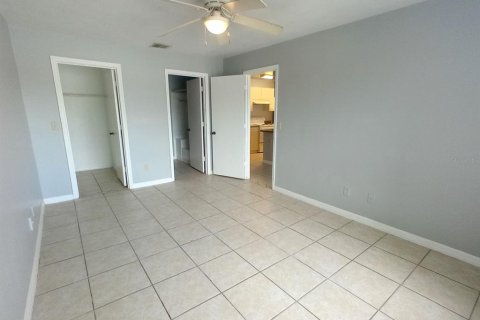 Condo in Orlando, Florida, 1 bedroom  № 1910427 - photo 10