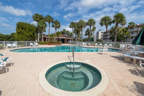 Condominio en venta en Saint Petersburg, Florida, 3 dormitorios, 142.98 m2 № 1824836 - foto 28