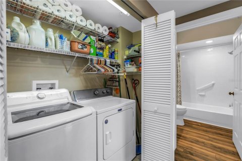 Condominio en venta en Saint Petersburg, Florida, 3 dormitorios, 142.98 m2 № 1824836 - foto 18