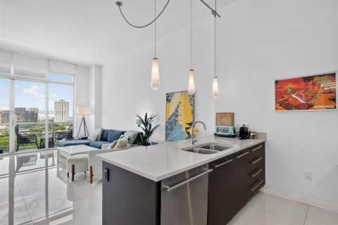 Copropriété à louer à Miami, Floride: 1 chambre, 74.88 m2 № 2274416 - photo 7