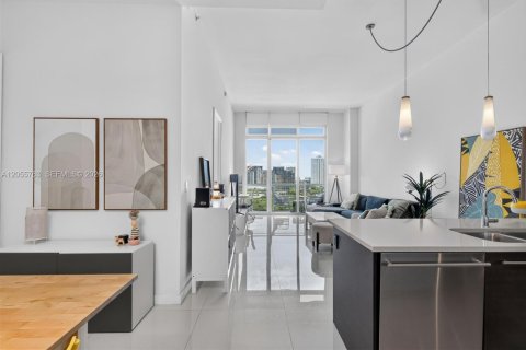 Copropriété à louer à Miami, Floride: 1 chambre, 74.88 m2 № 2274416 - photo 6