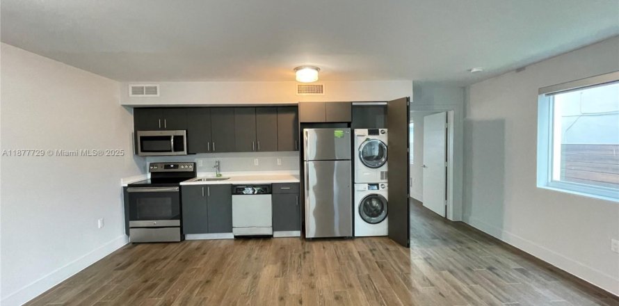 Apartamento en Miami Beach, Florida 1 dormitorio, 58.44 m2 № 1927950
