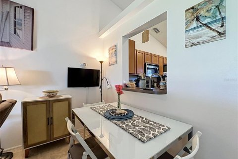 Villa ou maison à vendre à Davenport, Floride: 3 chambres, 117.61 m2 № 2422659 - photo 11