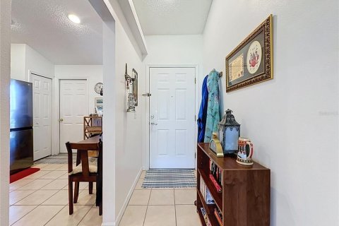 Villa ou maison à vendre à Davenport, Floride: 3 chambres, 117.61 m2 № 2422659 - photo 4