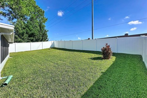 Villa ou maison à vendre à Davenport, Floride: 3 chambres, 117.61 m2 № 2422659 - photo 22