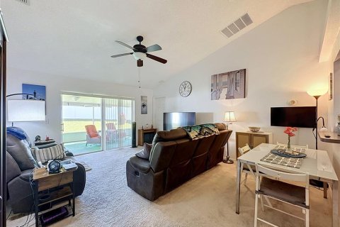 Villa ou maison à vendre à Davenport, Floride: 3 chambres, 117.61 m2 № 2422659 - photo 9
