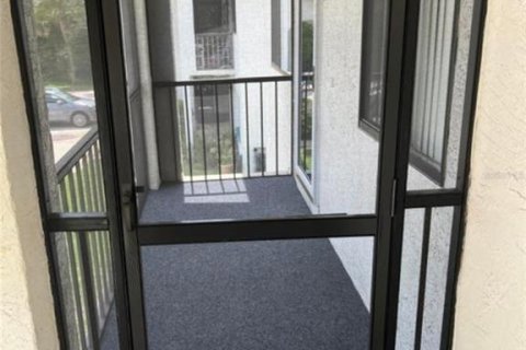 Condo in Titusville, Florida, 2 bedrooms  № 1245867 - photo 4