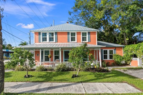 House in St. Lucie, Florida 3 bedrooms, 174.66 sq.m. № 2246575 - photo 5