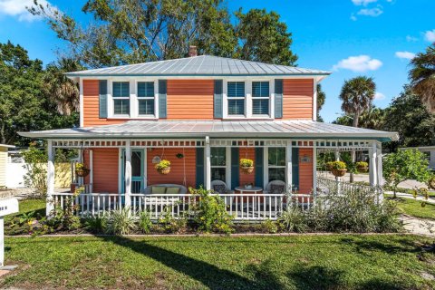 House in St. Lucie, Florida 3 bedrooms, 174.66 sq.m. № 2246575 - photo 3