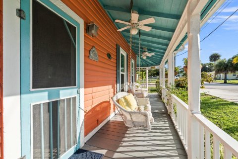 House in St. Lucie, Florida 3 bedrooms, 174.66 sq.m. № 2246575 - photo 14