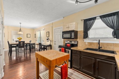 House in St. Lucie, Florida 3 bedrooms, 174.66 sq.m. № 2246575 - photo 21