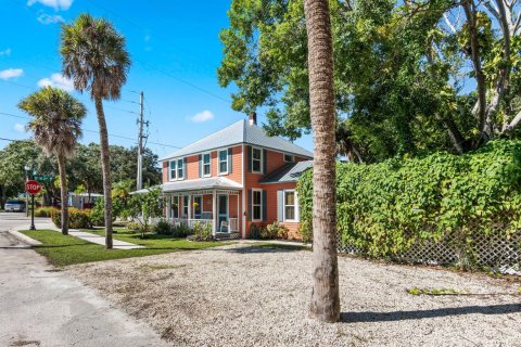 House in St. Lucie, Florida 3 bedrooms, 174.66 sq.m. № 2246575 - photo 7