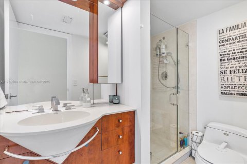 Townhouse in Sunny Isles Beach, Florida 4 bedrooms, 246.19 sq.m. № 1705417 - photo 13