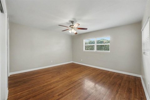 Villa ou maison à vendre à Lakeland, Floride: 3 chambres, 174.01 m2 № 2266727 - photo 8