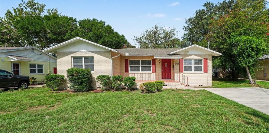 Villa ou maison à Lakeland, Floride 3 chambres, 174.01 m2 № 2266727