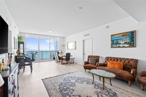 Condo in Miami, Florida, 3 bedrooms  № 1920490 - photo 14