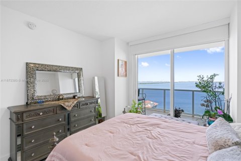 Condo in Miami, Florida, 3 bedrooms  № 1920490 - photo 25